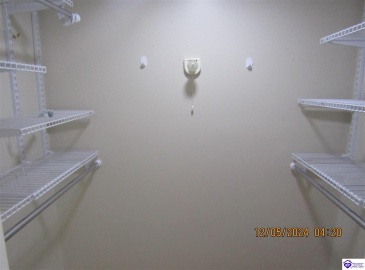 Janet Drive, Radcliff, Kentucky 40160, ,2 BathroomsBathrooms,For Sale,Janet Drive,HK24004609