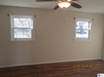 Janet Drive, Radcliff, Kentucky 40160, ,2 BathroomsBathrooms,For Sale,Janet Drive,HK24004609