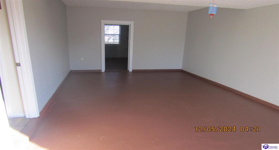Janet Drive, Radcliff, Kentucky 40160, ,2 BathroomsBathrooms,For Sale,Janet Drive,HK24004609