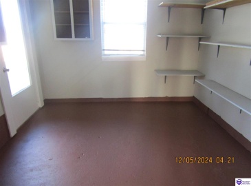 Janet Drive, Radcliff, Kentucky 40160, ,2 BathroomsBathrooms,For Sale,Janet Drive,HK24004609