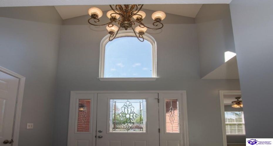 Lake Spring Court, Elizabethtown, Kentucky 42701, ,3 BathroomsBathrooms,For Sale,Lake Spring Court,HK24004610