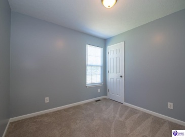 Lake Spring Court, Elizabethtown, Kentucky 42701, ,3 BathroomsBathrooms,For Sale,Lake Spring Court,HK24004610