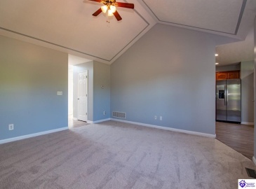 Lake Spring Court, Elizabethtown, Kentucky 42701, ,3 BathroomsBathrooms,For Sale,Lake Spring Court,HK24004610