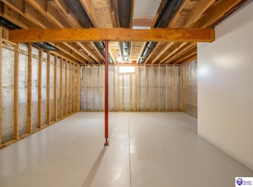 Lake Spring Court, Elizabethtown, Kentucky 42701, ,3 BathroomsBathrooms,For Sale,Lake Spring Court,HK24004610