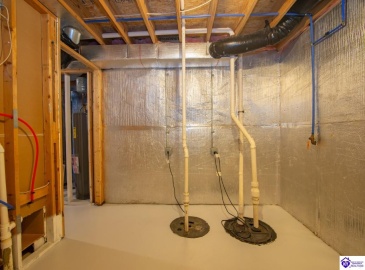 Lake Spring Court, Elizabethtown, Kentucky 42701, ,3 BathroomsBathrooms,For Sale,Lake Spring Court,HK24004610