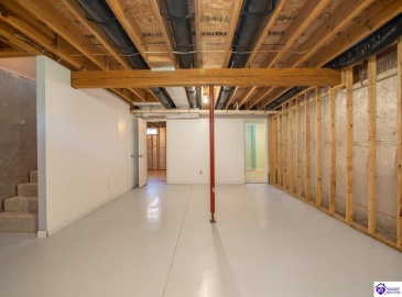 Lake Spring Court, Elizabethtown, Kentucky 42701, ,3 BathroomsBathrooms,For Sale,Lake Spring Court,HK24004610