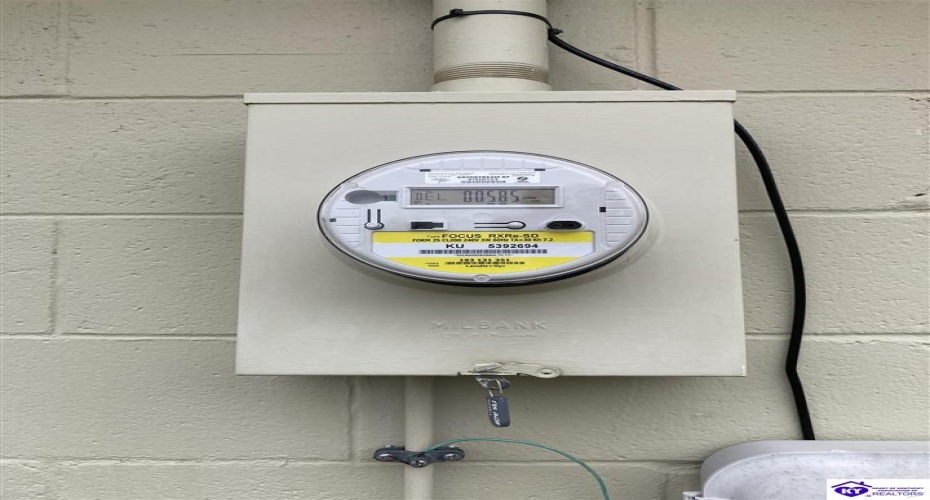 Hodgenville Road, Elizabethtown, Kentucky 42701, ,For Sale,Hodgenville Road,HK24004618