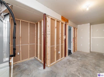 Blossom Lane, Elizabethtown, Kentucky 42701, ,2 BathroomsBathrooms,For Sale,Blossom Lane,HK24002276