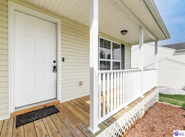 Blossom Lane, Elizabethtown, Kentucky 42701, ,2 BathroomsBathrooms,For Sale,Blossom Lane,HK24002276