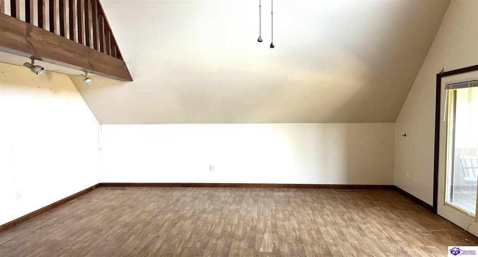 Country Lane, Lebanon Junction, Kentucky 40150, ,1 BathroomBathrooms,For Sale,Country Lane,HK24004627