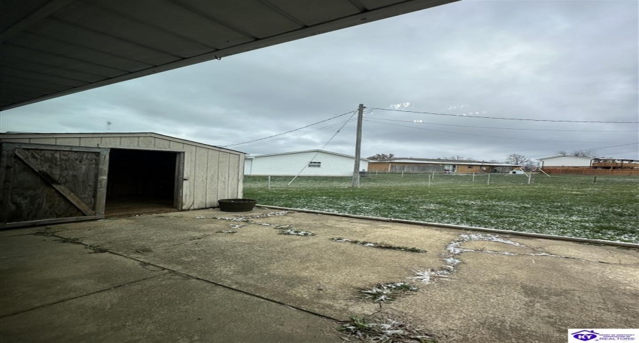 Kentucky Circle, Radcliff, Kentucky 40160, ,2 BathroomsBathrooms,For Sale,Kentucky Circle,HK24004628