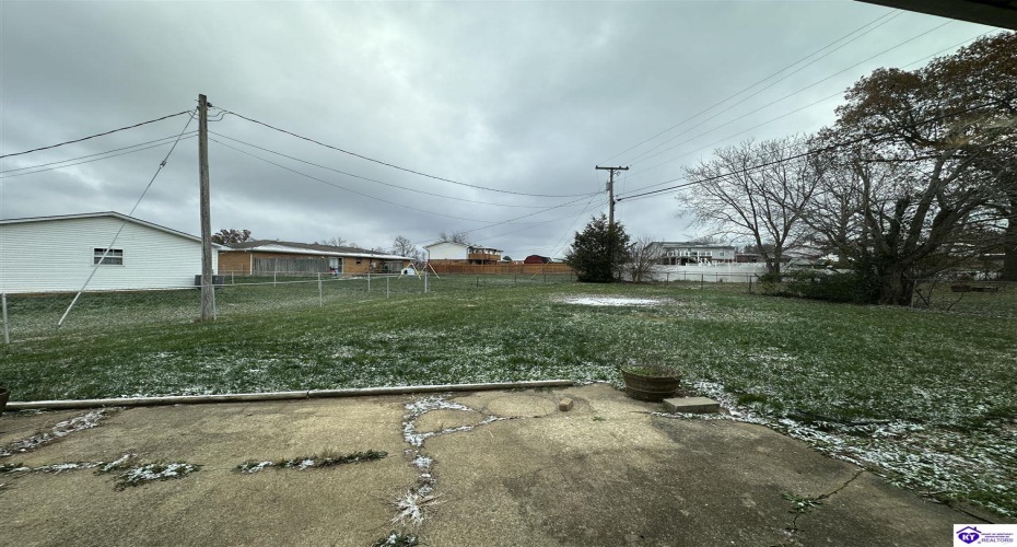 Kentucky Circle, Radcliff, Kentucky 40160, ,2 BathroomsBathrooms,For Sale,Kentucky Circle,HK24004628