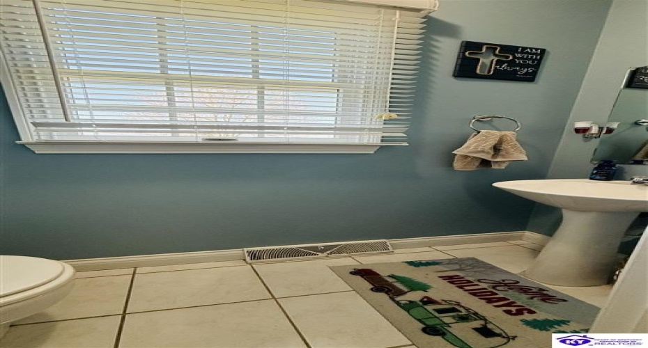 Milby Rattliff Road, Summersville, Kentucky 42782, ,3 BathroomsBathrooms,For Sale,Milby Rattliff Road,HK24004629