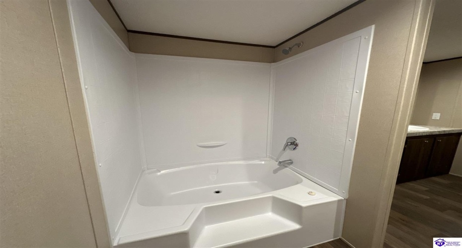 Eagles Nest Road, Ekron, Kentucky 40117, ,2 BathroomsBathrooms,For Sale,Eagles Nest Road,HK24003034