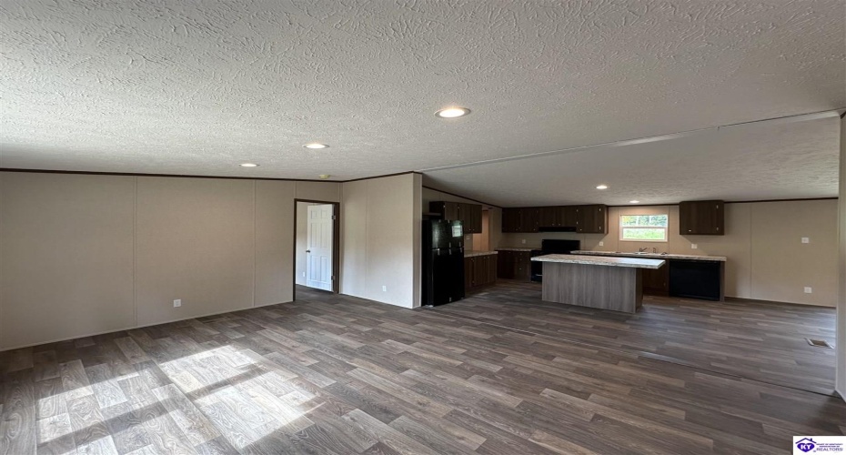 Eagles Nest Road, Ekron, Kentucky 40117, ,2 BathroomsBathrooms,For Sale,Eagles Nest Road,HK24003034