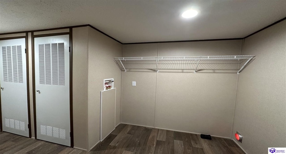 Eagles Nest Road, Ekron, Kentucky 40117, ,2 BathroomsBathrooms,For Sale,Eagles Nest Road,HK24003034