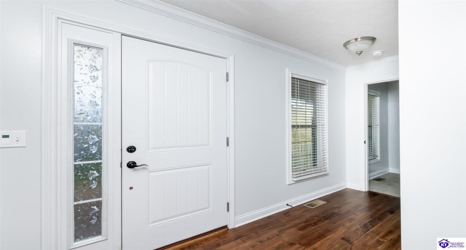 Black Ravens Court, Elizabethtown, Kentucky 42701, ,4 BathroomsBathrooms,For Sale,Black Ravens Court,HK24004630