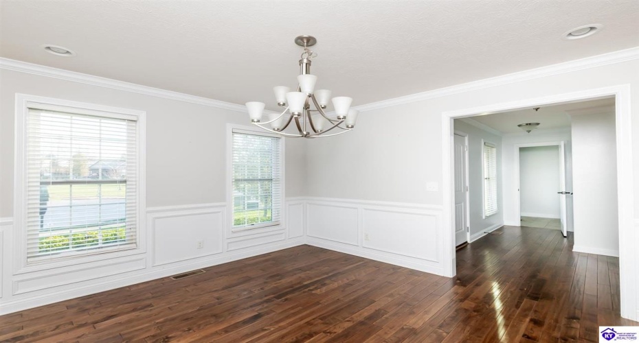 Black Ravens Court, Elizabethtown, Kentucky 42701, ,4 BathroomsBathrooms,For Sale,Black Ravens Court,HK24004630