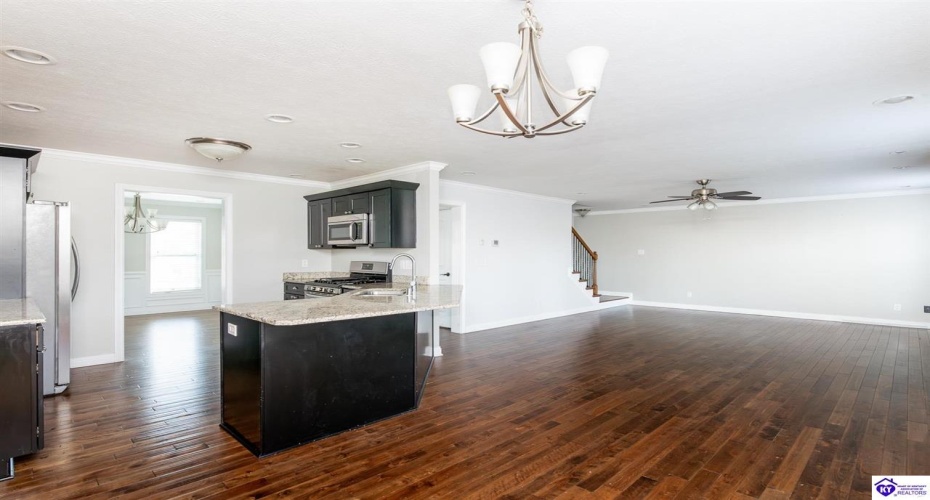 Black Ravens Court, Elizabethtown, Kentucky 42701, ,4 BathroomsBathrooms,For Sale,Black Ravens Court,HK24004630