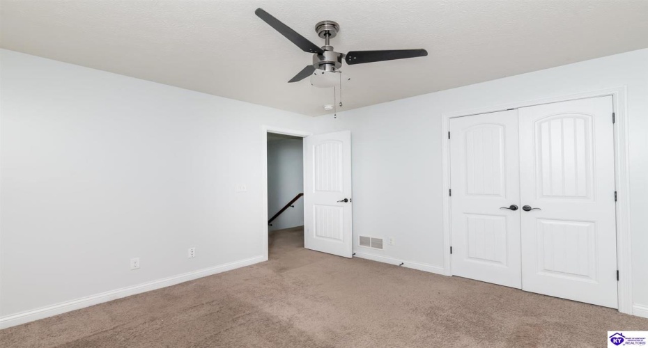 Black Ravens Court, Elizabethtown, Kentucky 42701, ,4 BathroomsBathrooms,For Sale,Black Ravens Court,HK24004630