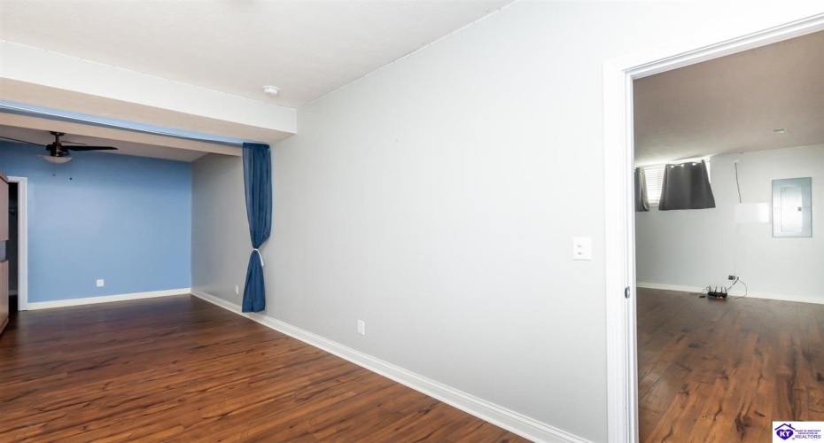 Black Ravens Court, Elizabethtown, Kentucky 42701, ,4 BathroomsBathrooms,For Sale,Black Ravens Court,HK24004630