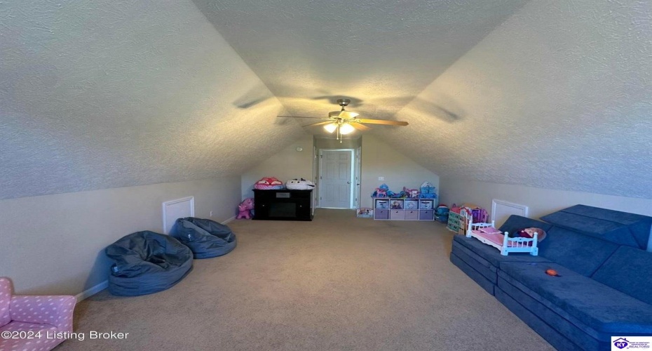 Rolling Ridge Court, Brandenburg, Kentucky 40108, ,4 BathroomsBathrooms,For Sale,Rolling Ridge Court,HK24004634