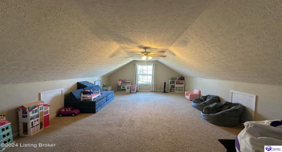 Rolling Ridge Court, Brandenburg, Kentucky 40108, ,4 BathroomsBathrooms,For Sale,Rolling Ridge Court,HK24004634