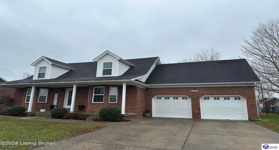 Rolling Ridge Court, Brandenburg, Kentucky 40108, ,4 BathroomsBathrooms,For Sale,Rolling Ridge Court,HK24004634