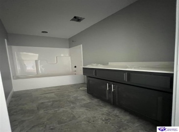 Rolling Meadows Lane, Bardstown, Kentucky 40004, ,2 BathroomsBathrooms,For Sale,Rolling Meadows Lane,HK23002590