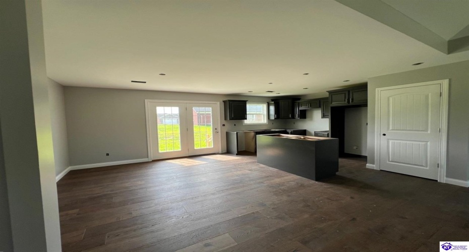 Rolling Meadows Lane, Bardstown, Kentucky 40004, ,2 BathroomsBathrooms,For Sale,Rolling Meadows Lane,HK23002592