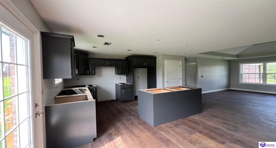 Rolling Meadows Lane, Bardstown, Kentucky 40004, ,2 BathroomsBathrooms,For Sale,Rolling Meadows Lane,HK23002592