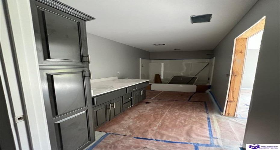 Rolling Meadows Lane, Bardstown, Kentucky 40004, ,2 BathroomsBathrooms,For Sale,Rolling Meadows Lane,HK23002593