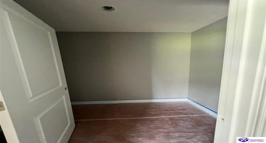 Rolling Meadows Lane, Bardstown, Kentucky 40004, ,2 BathroomsBathrooms,For Sale,Rolling Meadows Lane,HK23002593