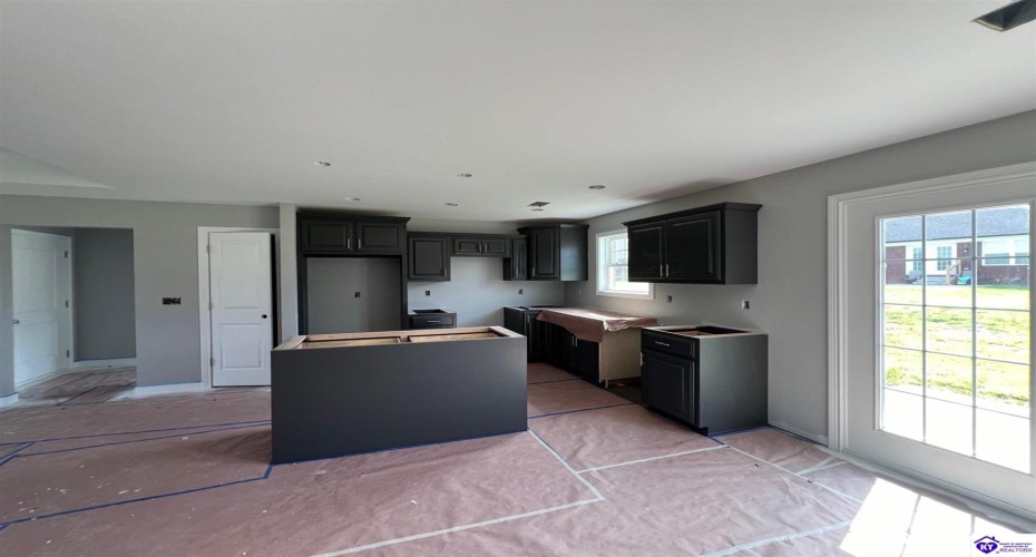 Rolling Meadows Lane, Bardstown, Kentucky 40004, ,2 BathroomsBathrooms,For Sale,Rolling Meadows Lane,HK23002593