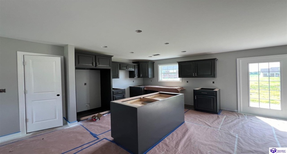 Rolling Meadows Lane, Bardstown, Kentucky 40004, ,2 BathroomsBathrooms,For Sale,Rolling Meadows Lane,HK23002593