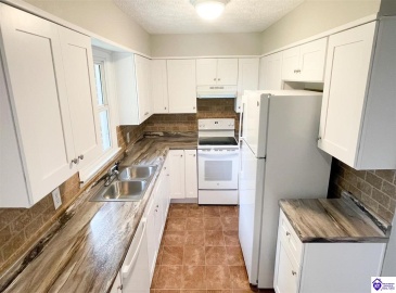 Ford Street, Campbellsville, Kentucky 42718, ,2 BathroomsBathrooms,For Sale,Ford Street,HK23002885