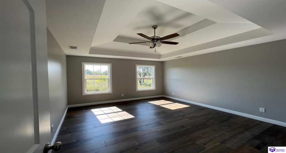 Oak Grove Drive, Bardstown, Kentucky 40004, ,2 BathroomsBathrooms,For Sale,Oak Grove Drive,HK23003112