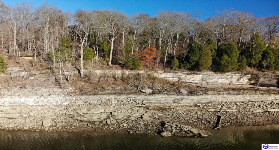 Cave Heights Drive, Falls Of Rough, Kentucky 40119, ,For Sale,Cave Heights Drive,HK23003860