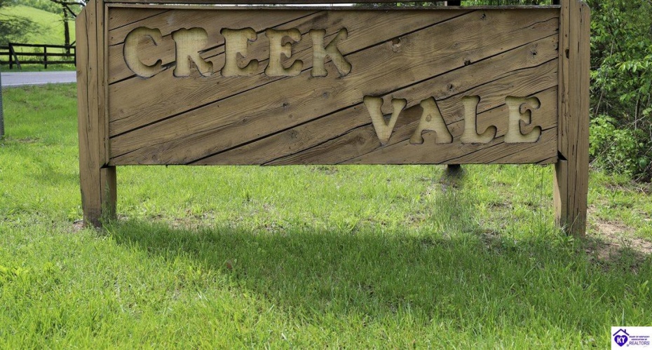 Edgebrook Drive, Vine Grove, Kentucky 40175, ,For Sale,Edgebrook Drive,HK24000774