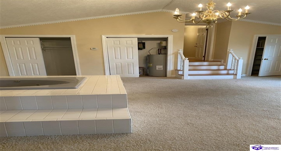 Rue La Grande, Elizabethtown, Kentucky 42701, ,5 BathroomsBathrooms,For Sale,Rue La Grande,HK23000779