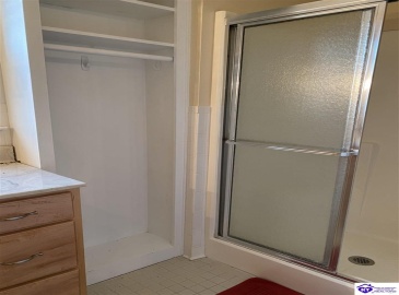 Rue La Grande, Elizabethtown, Kentucky 42701, ,5 BathroomsBathrooms,For Sale,Rue La Grande,HK23000779