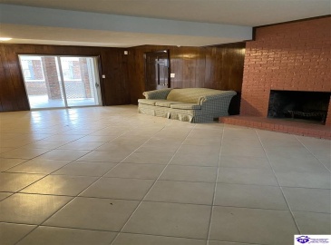 Rue La Grande, Elizabethtown, Kentucky 42701, ,5 BathroomsBathrooms,For Sale,Rue La Grande,HK23000779