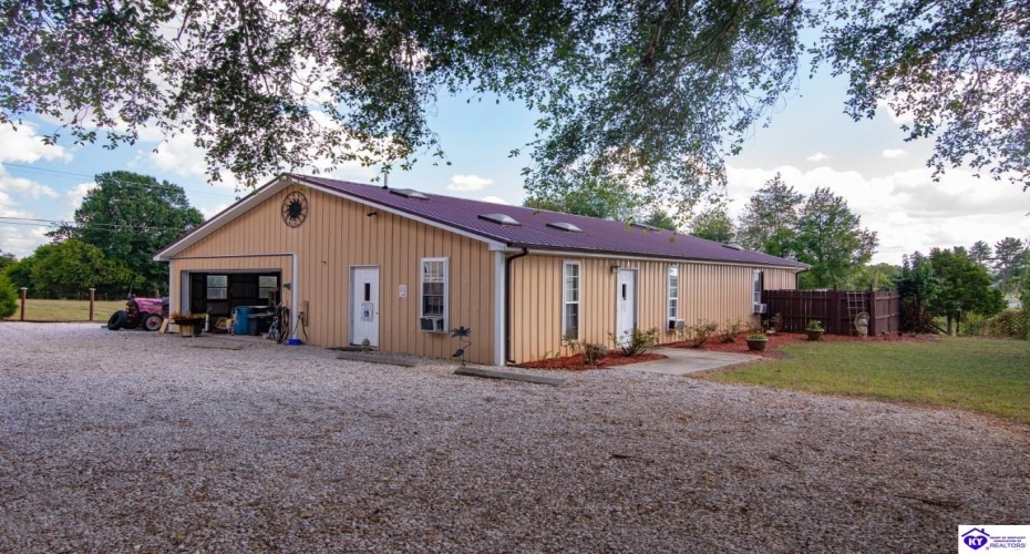 Sonora Hardin Springs Road, Eastview, Kentucky 42732, ,2 BathroomsBathrooms,For Sale,Sonora Hardin Springs Road,HK24000324