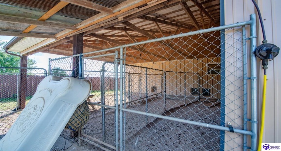 Sonora Hardin Springs Road, Eastview, Kentucky 42732, ,2 BathroomsBathrooms,For Sale,Sonora Hardin Springs Road,HK24000324