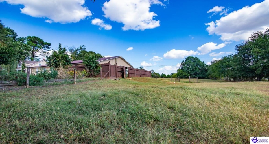 Sonora Hardin Springs Road, Eastview, Kentucky 42732, ,2 BathroomsBathrooms,For Sale,Sonora Hardin Springs Road,HK24000324