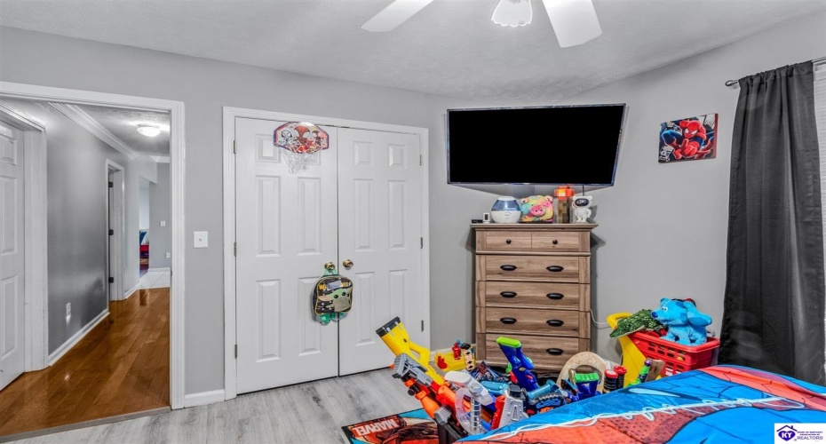 Pinnacle Drive, Brandenburg, Kentucky 40108, ,3 BathroomsBathrooms,For Sale,Pinnacle Drive,HK24000386