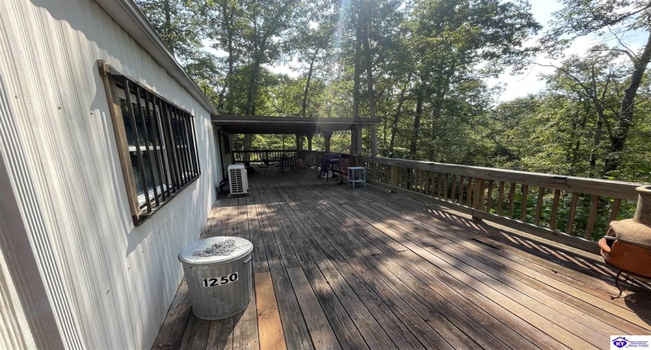 Fernwood Lane, Leitchfield, Kentucky 42754, ,1 BathroomBathrooms,For Sale,Fernwood Lane,HK24000391