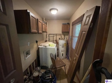 Fernwood Lane, Leitchfield, Kentucky 42754, ,1 BathroomBathrooms,For Sale,Fernwood Lane,HK24000391