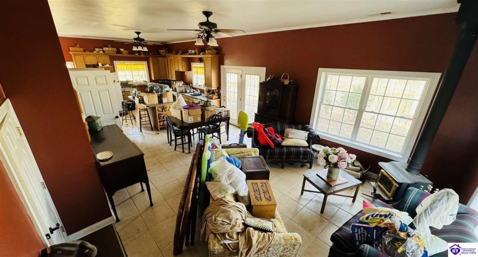 Clark Barr Lane, McDaniels, Kentucky 40152, ,2 BathroomsBathrooms,For Sale,Clark Barr Lane,HK24000702