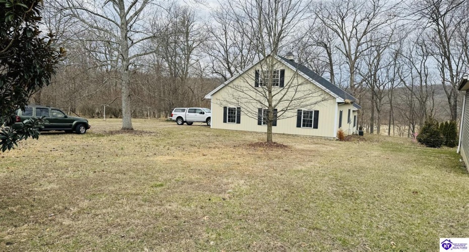 Clark Barr Lane, McDaniels, Kentucky 40152, ,2 BathroomsBathrooms,For Sale,Clark Barr Lane,HK24000702